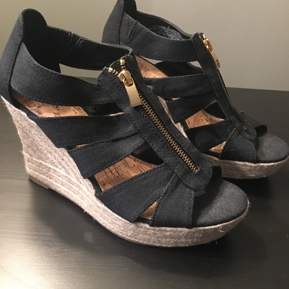 Black Sandal Wedges - Picture 2 of 4